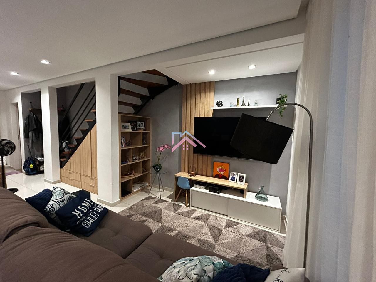 1f2106ae-ca05-487f-81dc-ef659ee11fac