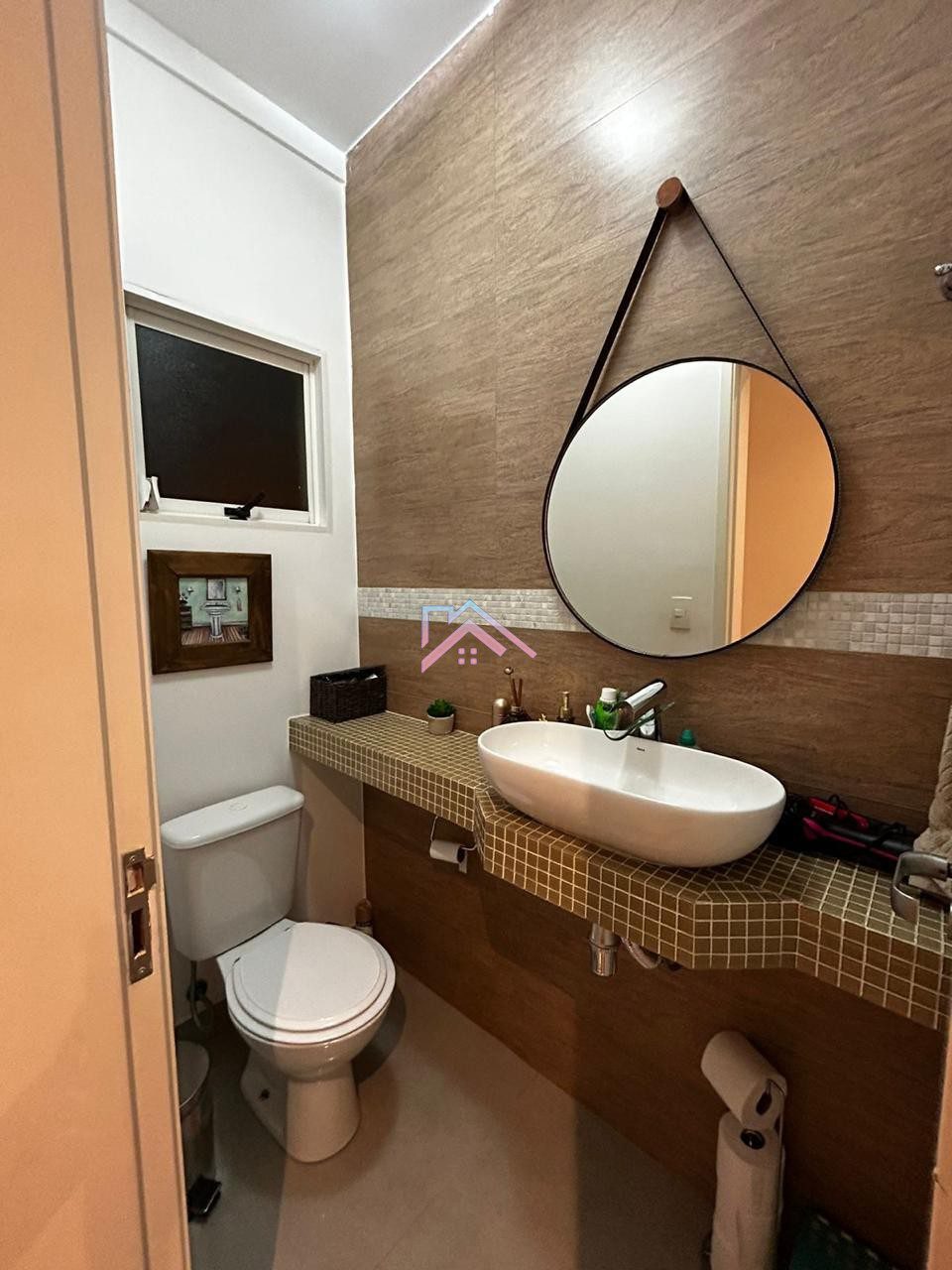 2c17e2f7-2f3b-4f7a-9f58-d8c0df0c23dd