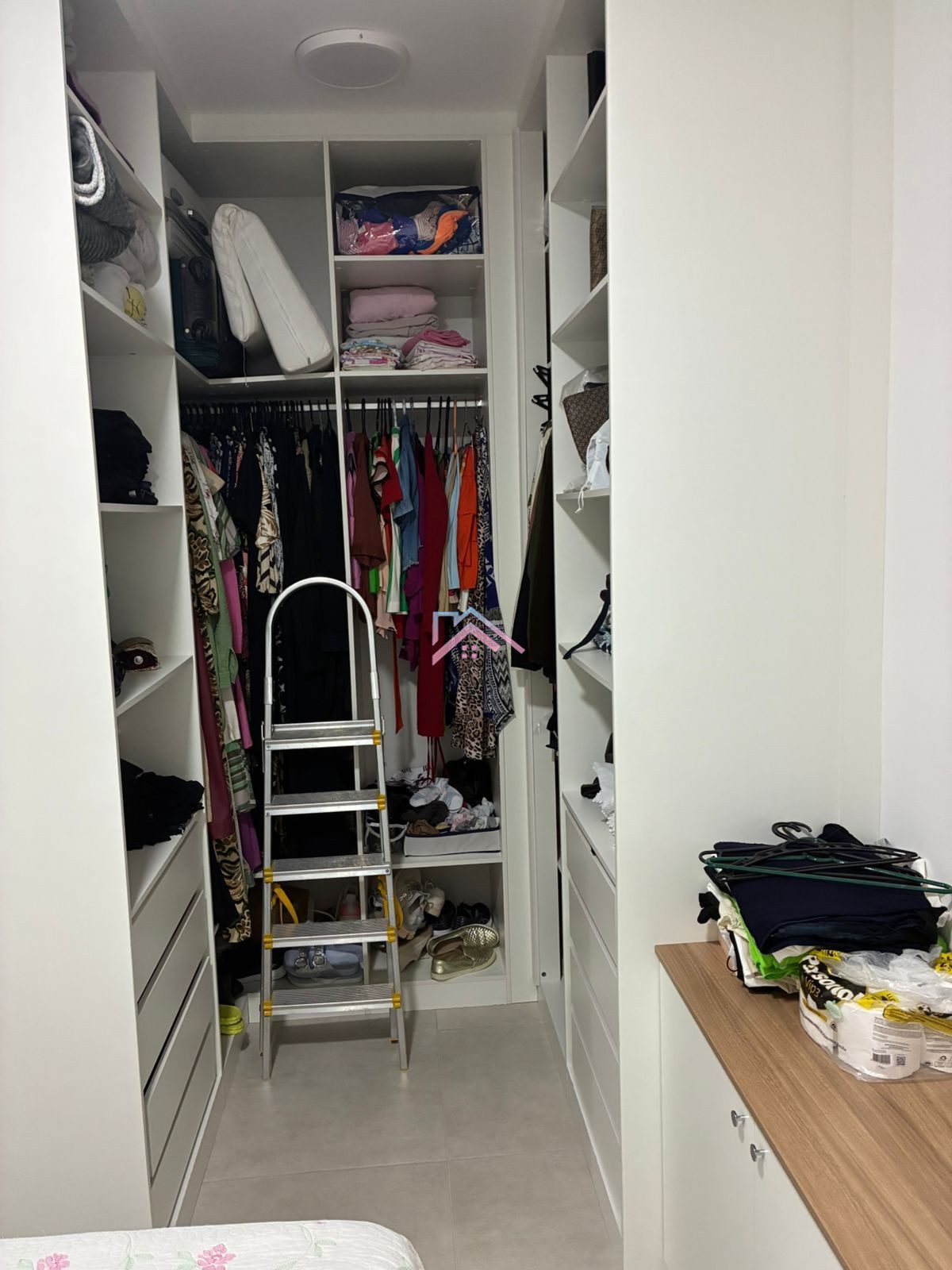 3ef4cbf5-3ee6-4706-9714-849562e9b51b