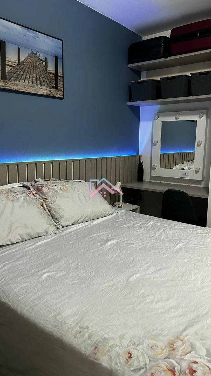 5d4240a6-0014-48f1-a1c7-1e3995614f72