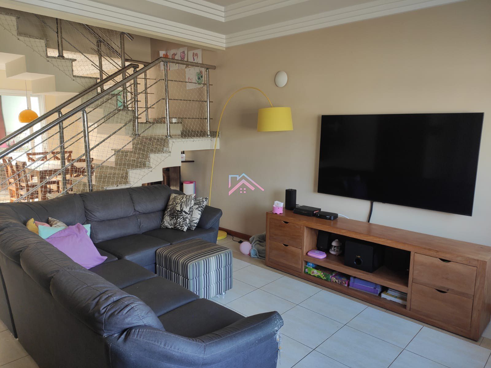 82063f5a-685b-4ee0-aded-4aff3b3e8bcf