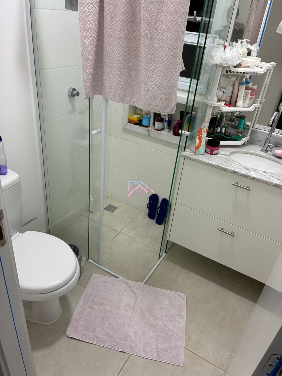 d7ecc581-d7c2-4fcb-b9bc-5e726dda666b