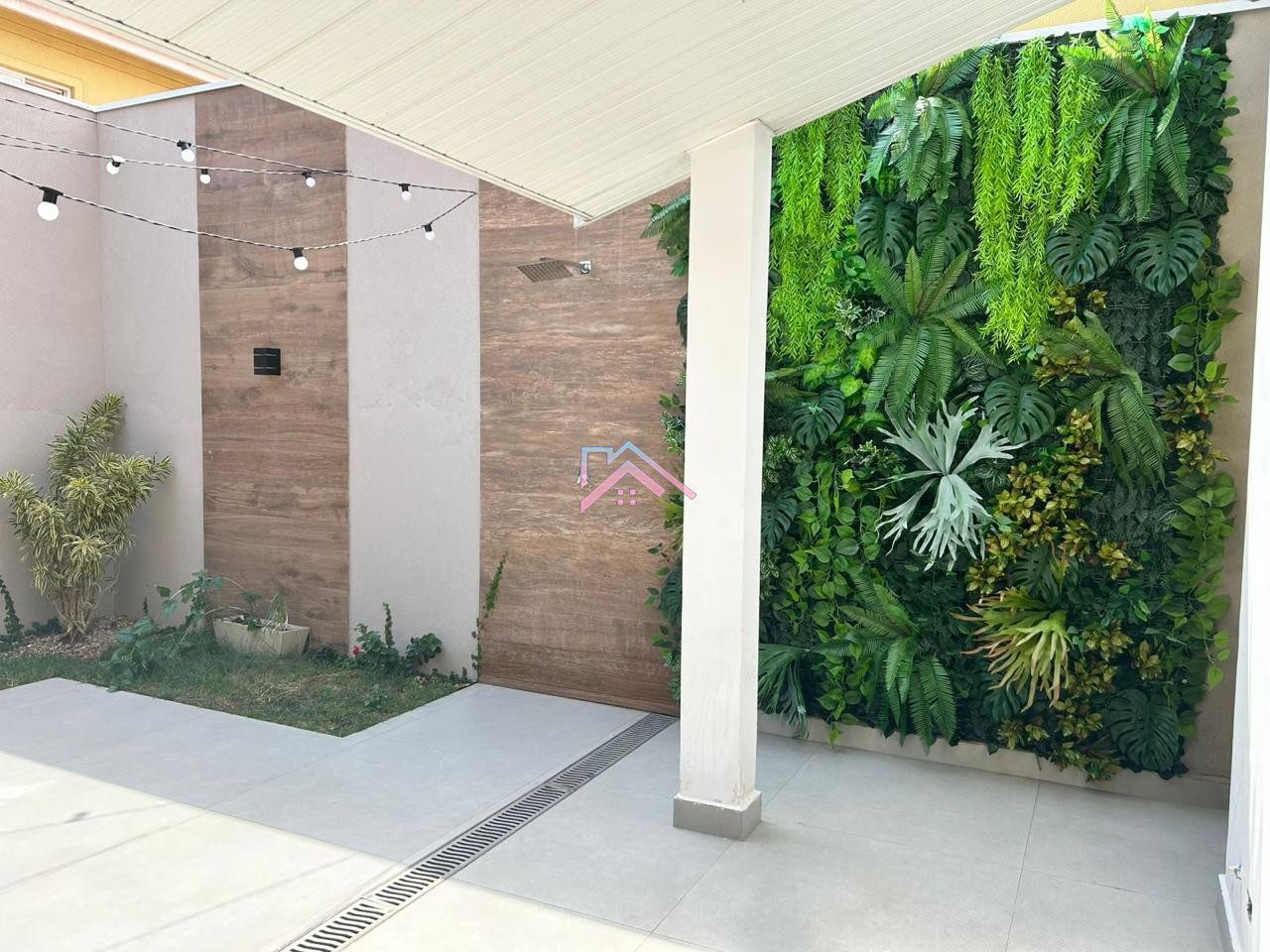 d8471161-7feb-48d2-a471-aabd0b9d7817