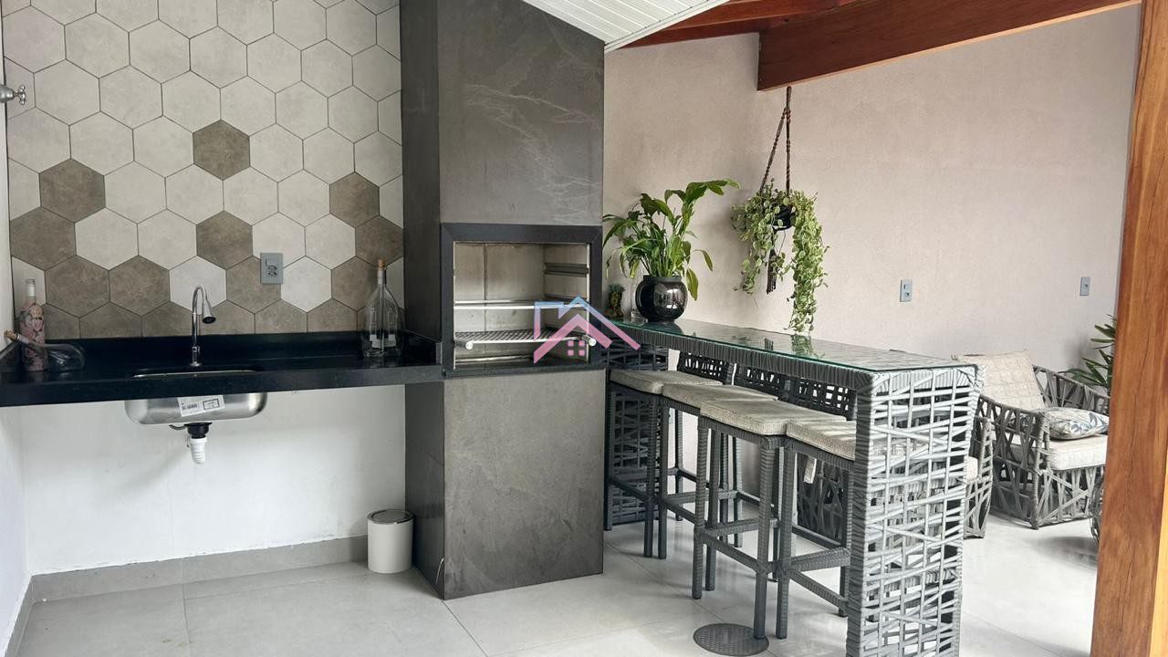 e5841de5-dfb1-41e4-9f70-2ff3a3e0b4c9