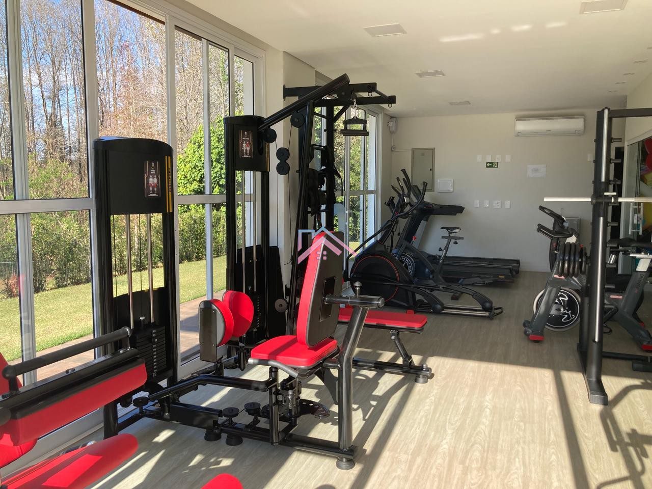 171bd2ef-b0ef-4ca1-bf0f-6bcc6b9642c1