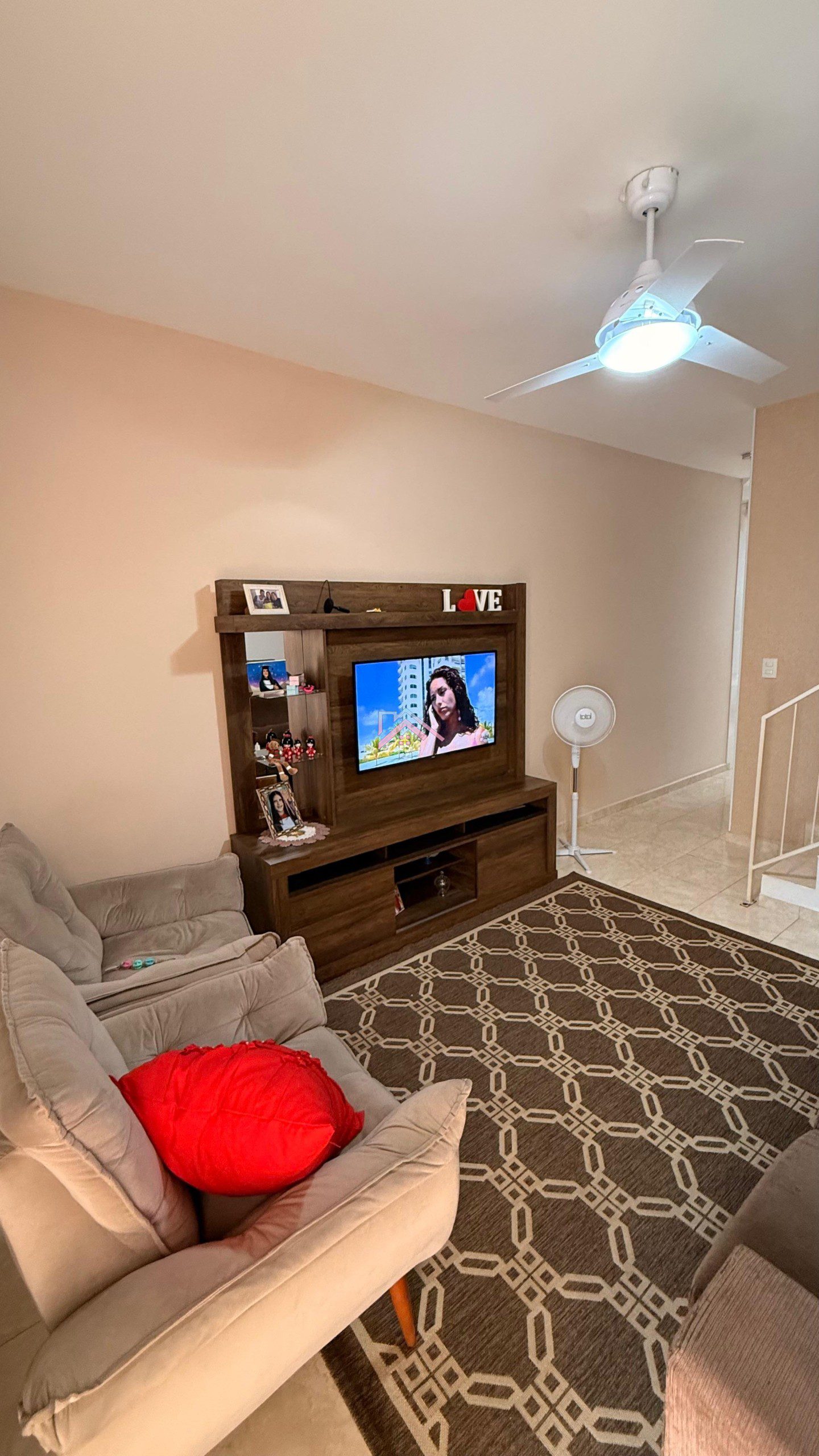 d2445f8c-bfd1-415c-92d4-d900a4652cb4