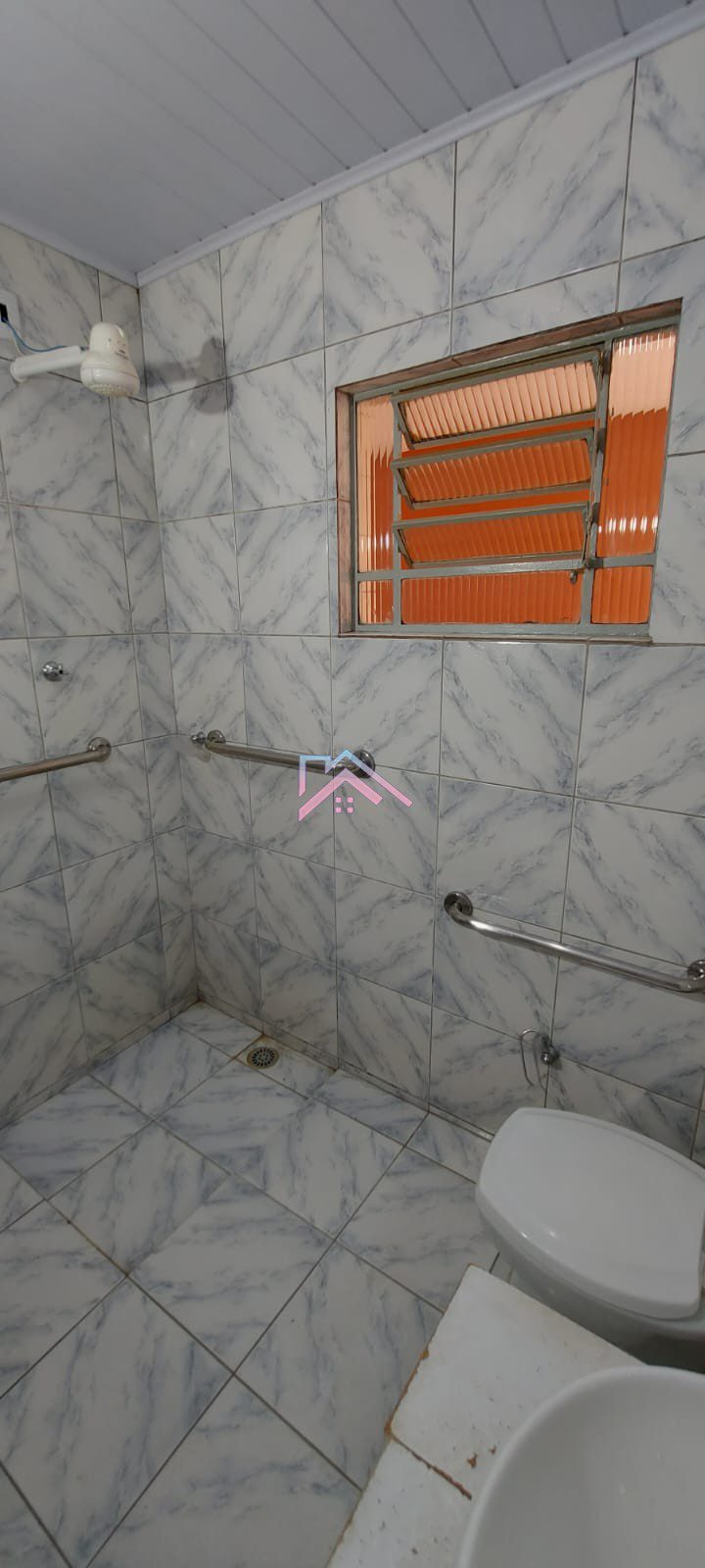 f56e674f-5d5a-4331-9e2e-cb72214b32ad