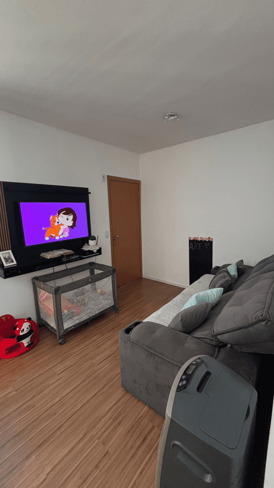 3f02c947-c18c-4d41-8ce3-6867a4438a5e