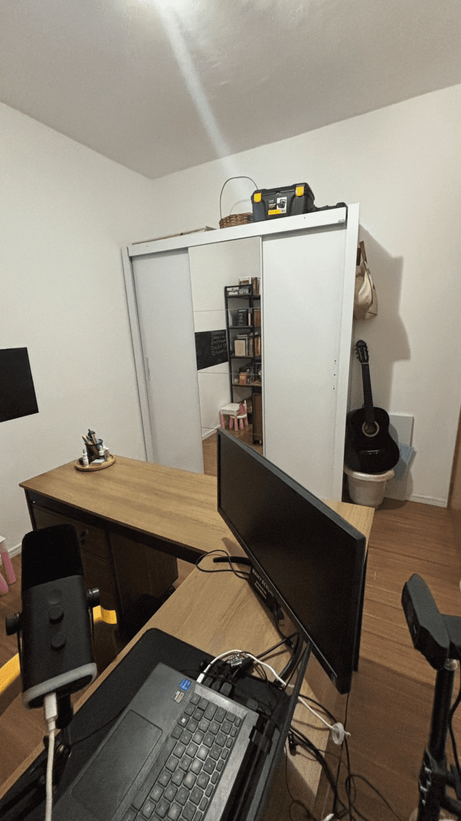 76bf6984-0818-465e-bef5-c8aa30025aa9