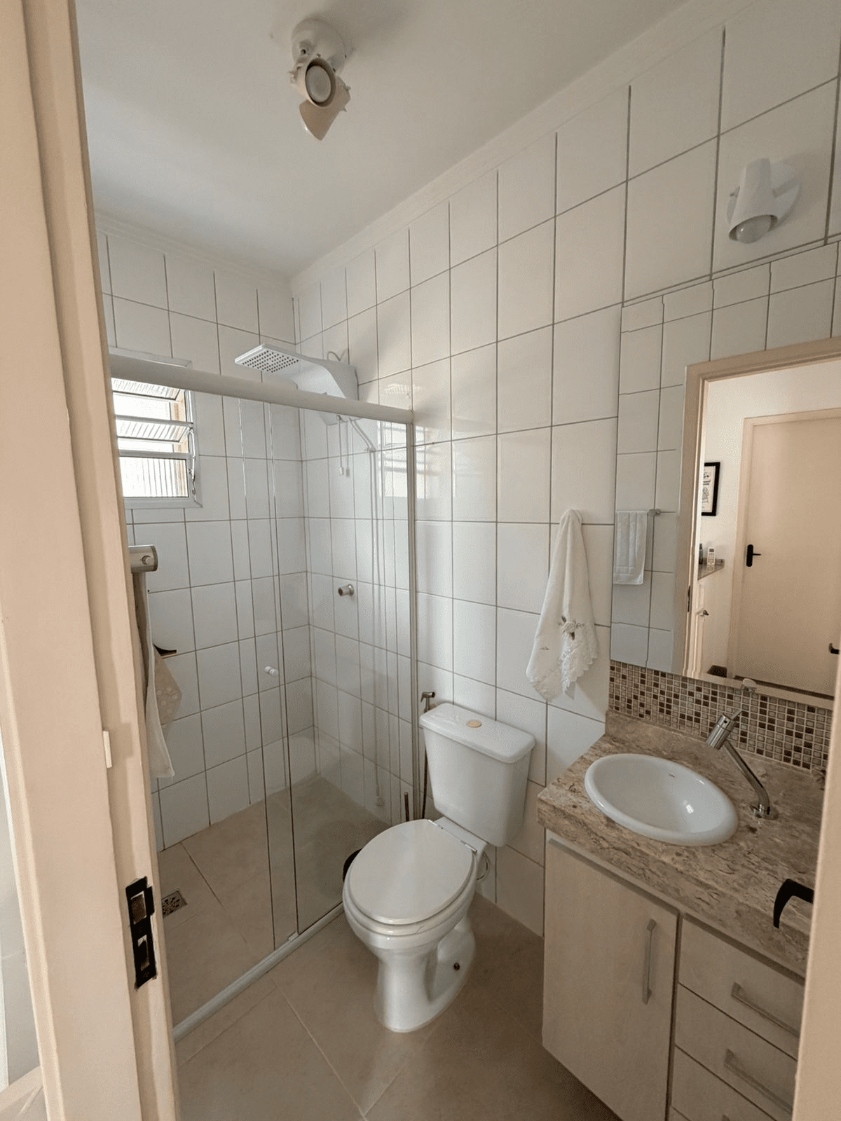 7e9797a2-1bff-4848-b782-6c678e17ac7d (1)